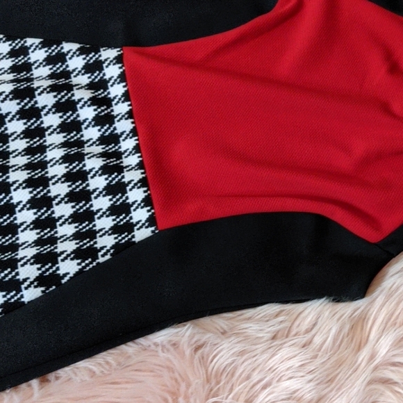 Red and houndstooth dress - Picture 2 of 3